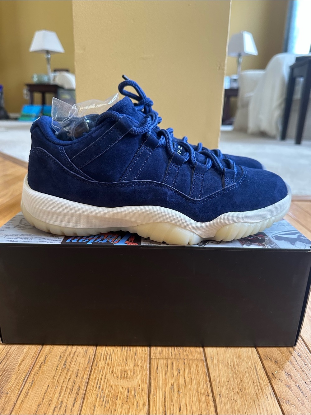 Jordan 11 Size 8.5